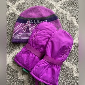LL bean girls hat and glove set